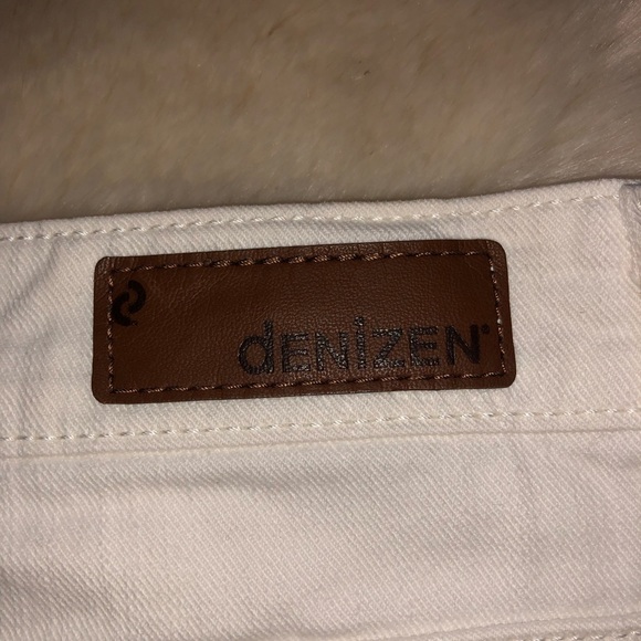 Denizen by Levi’s White Denim Skirt - Picture 4 of 6